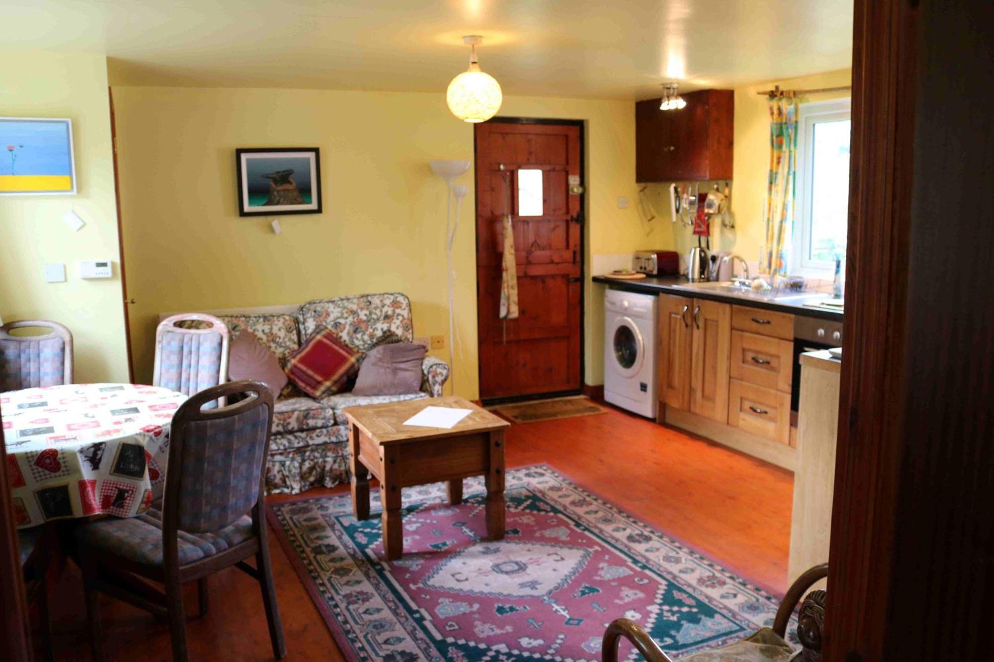Cottage, Ireland, Includes Continental Breakfast クーシェンドール エクステリア 写真